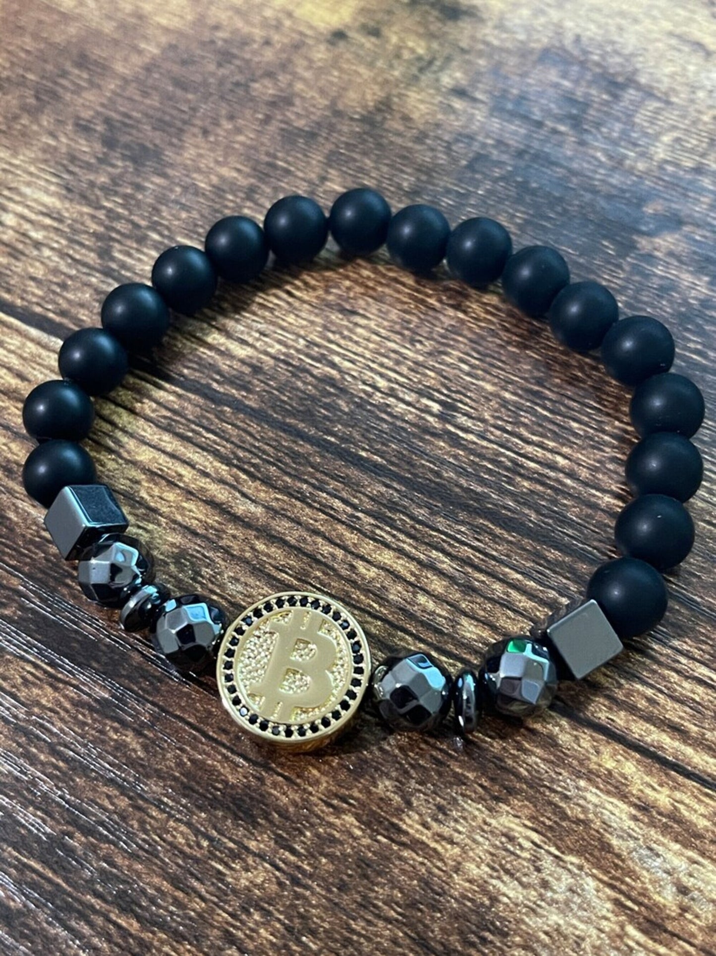 Bracelet Bitcoin Cryptomonnaie avec Pierre Hématite Noire Bijoux pour Homme/Femme Luxe pour Anniversaire Cadeau Fêtes Nouvelle version 2023